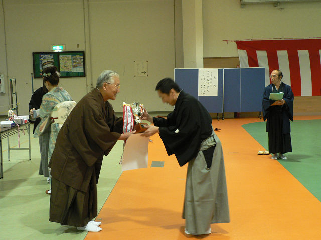 P1010102s.jpg